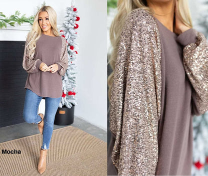 💃Sequin Stitching Women's Round Neck Loose Raglan Sleeve Top(💖Special Promotion)